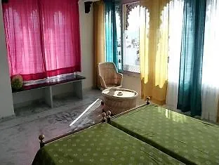 **  Kesar Palace Otel Udaipur Hindistan